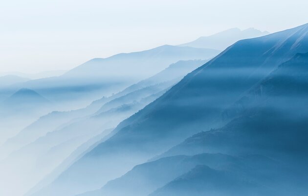 Misty mountain. Photo: Unsplash